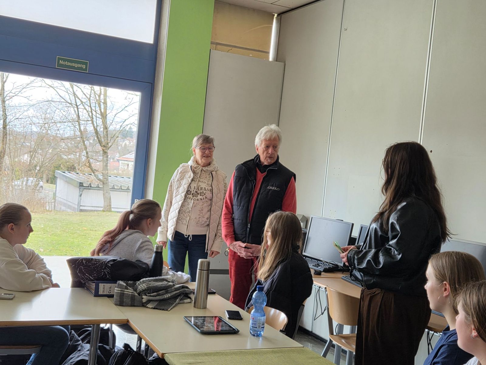 Schüler-AG „MiLaCu“ spendet für das Tierheim Kulmbach